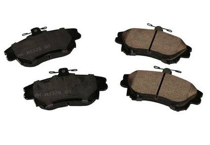 Volvo Disc Brake Pad Set - Front 30769199 - Akebono Euro Ultra-Premium EUR837